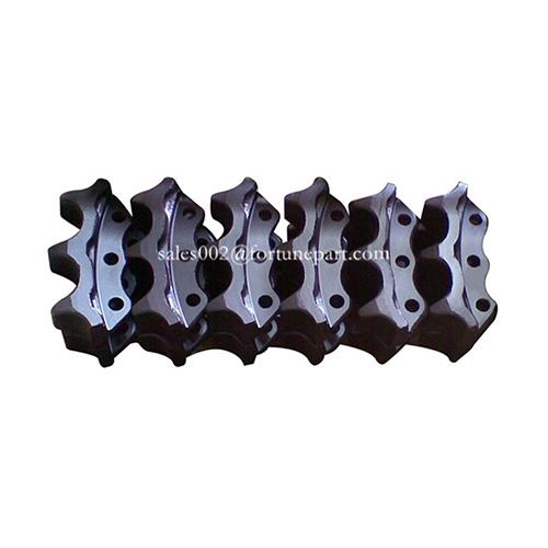 Tractor undercarriage final drive sprockets